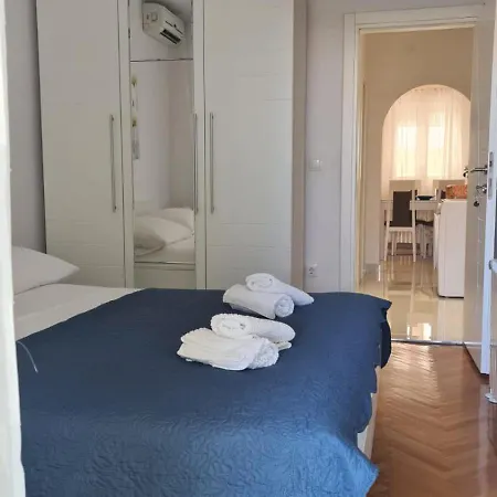 Apartament Marivo