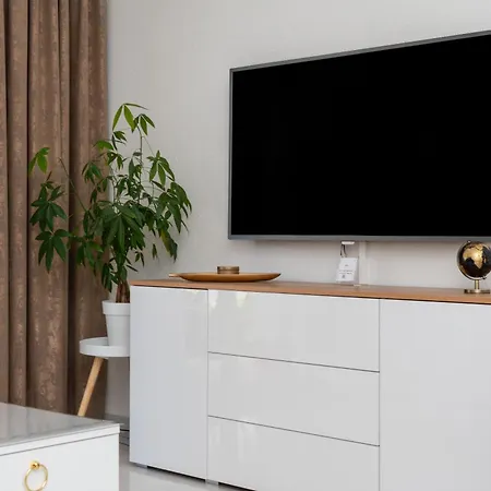 Apartament Marivo